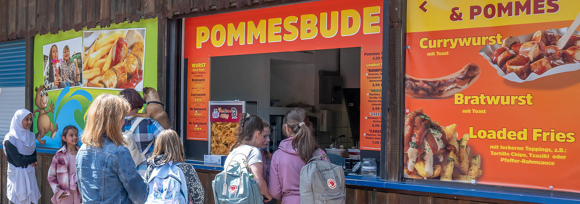 Pommesbude & Eis - am "Riverside"
